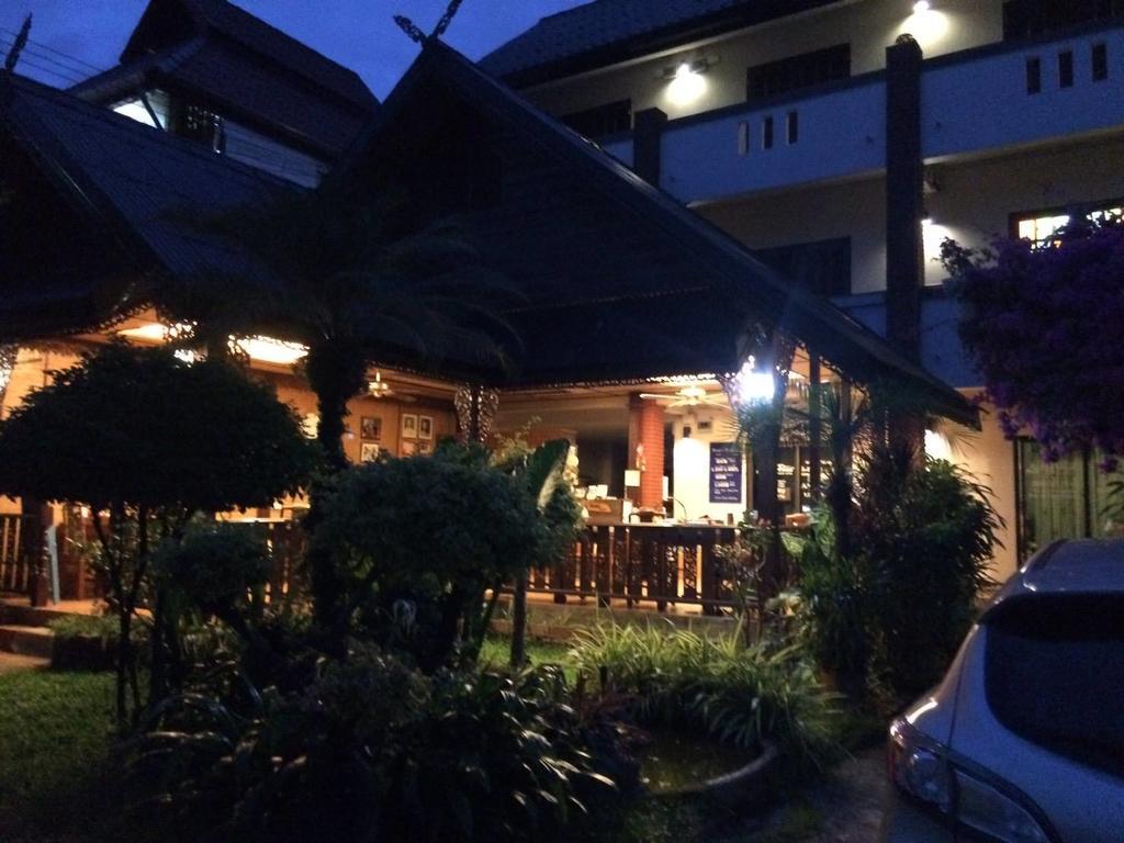 Little Home Guest House เชียงใหม่ ภายนอก รูปภาพ