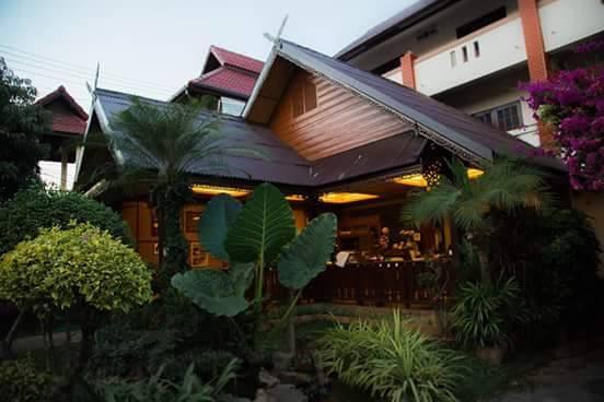 Little Home Guest House เชียงใหม่ ภายนอก รูปภาพ