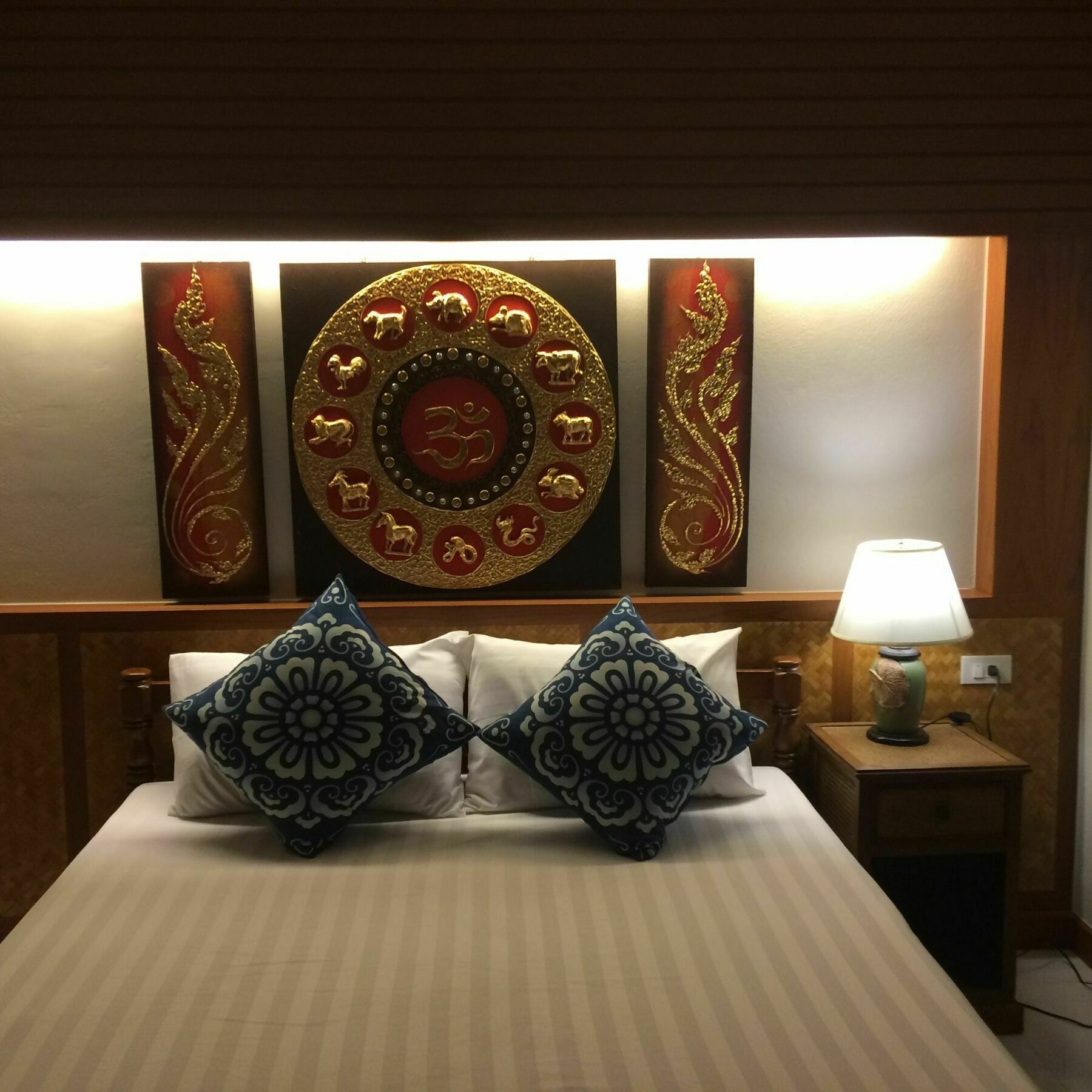 Little Home Guest House เชียงใหม่ ภายนอก รูปภาพ